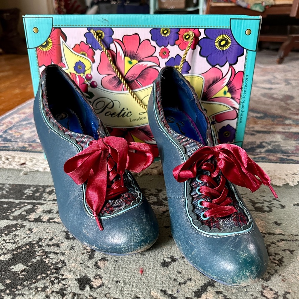 Poetic Licence Backlash heels